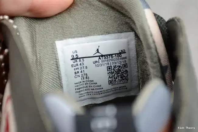 Kicktheory Air Patta Jordan Icicle 7 x AT3375-100 0521